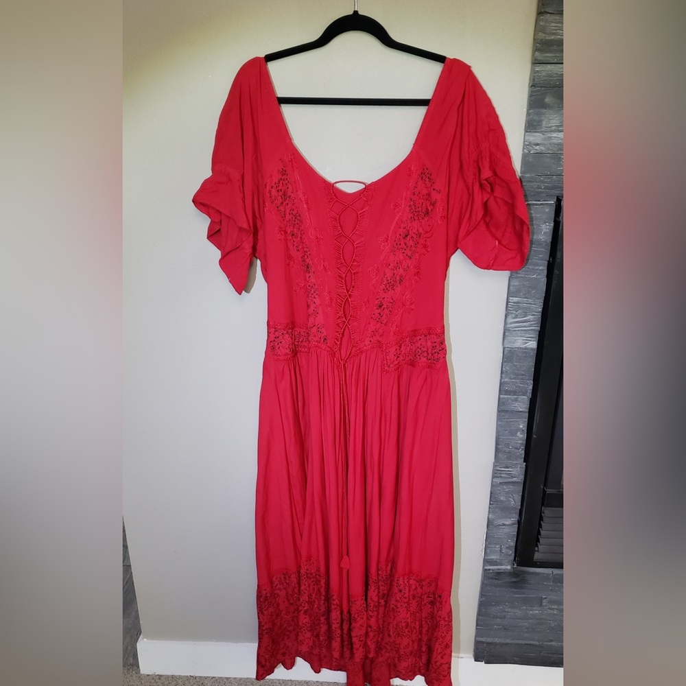 Boho Peasant Style Red Embroidered Dress Front Laced Up V Neck Maxi-Dress